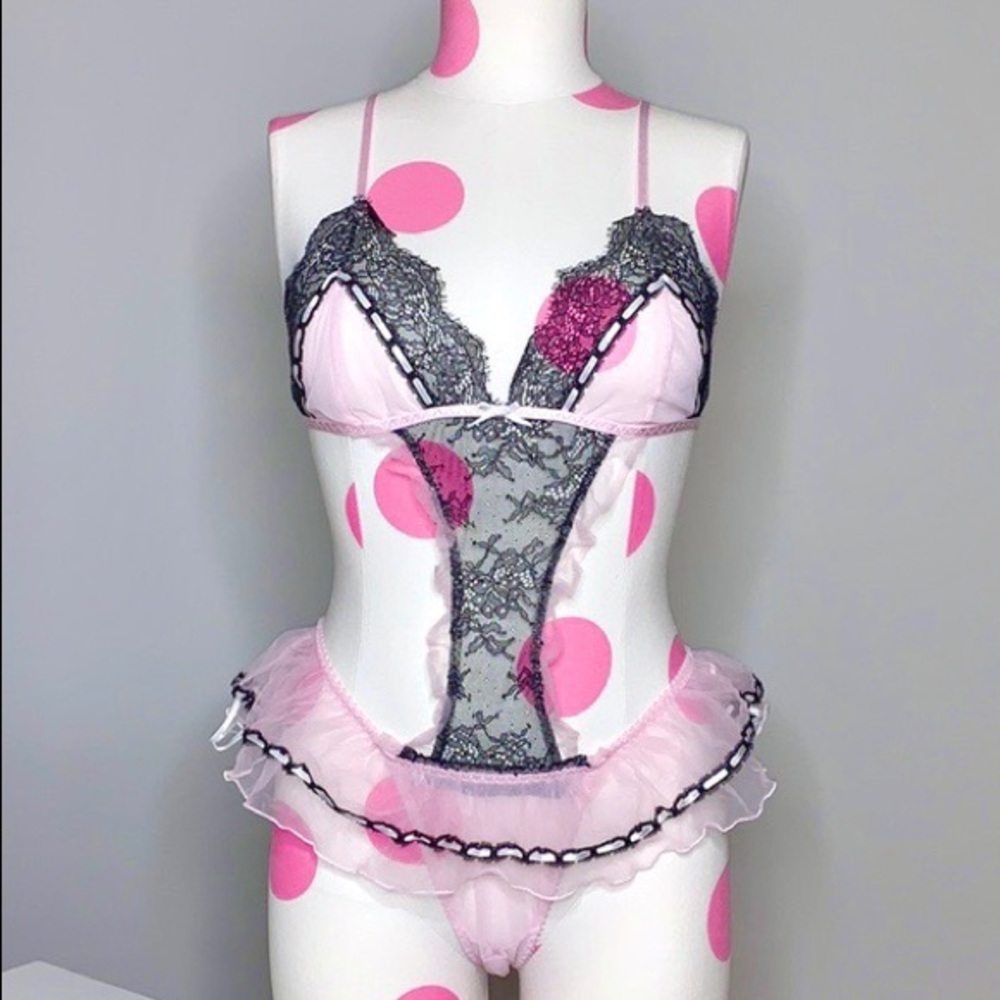 Rare Victoria’s Secret Ballerina Cutout Teddy